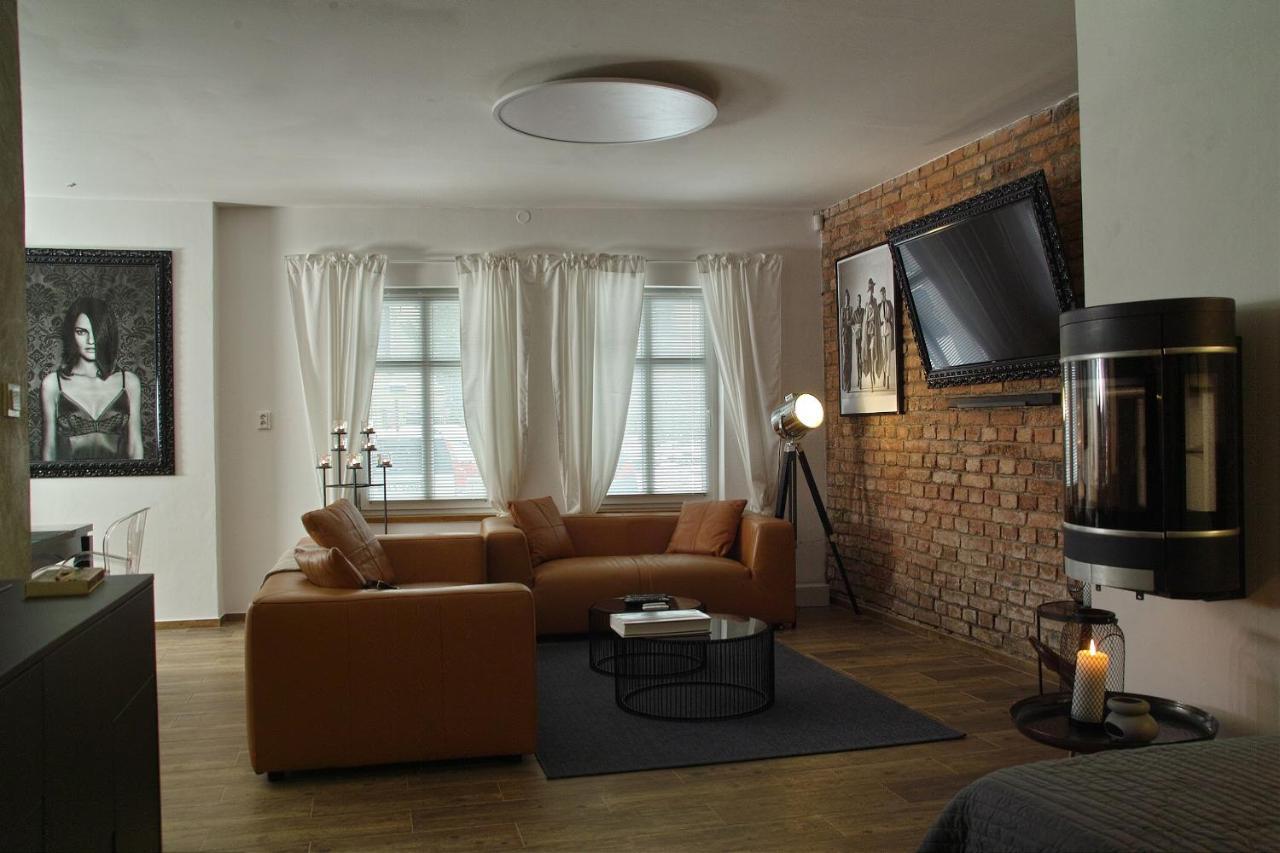 Wellness Gallery Apartments Reichenberg Exterior foto